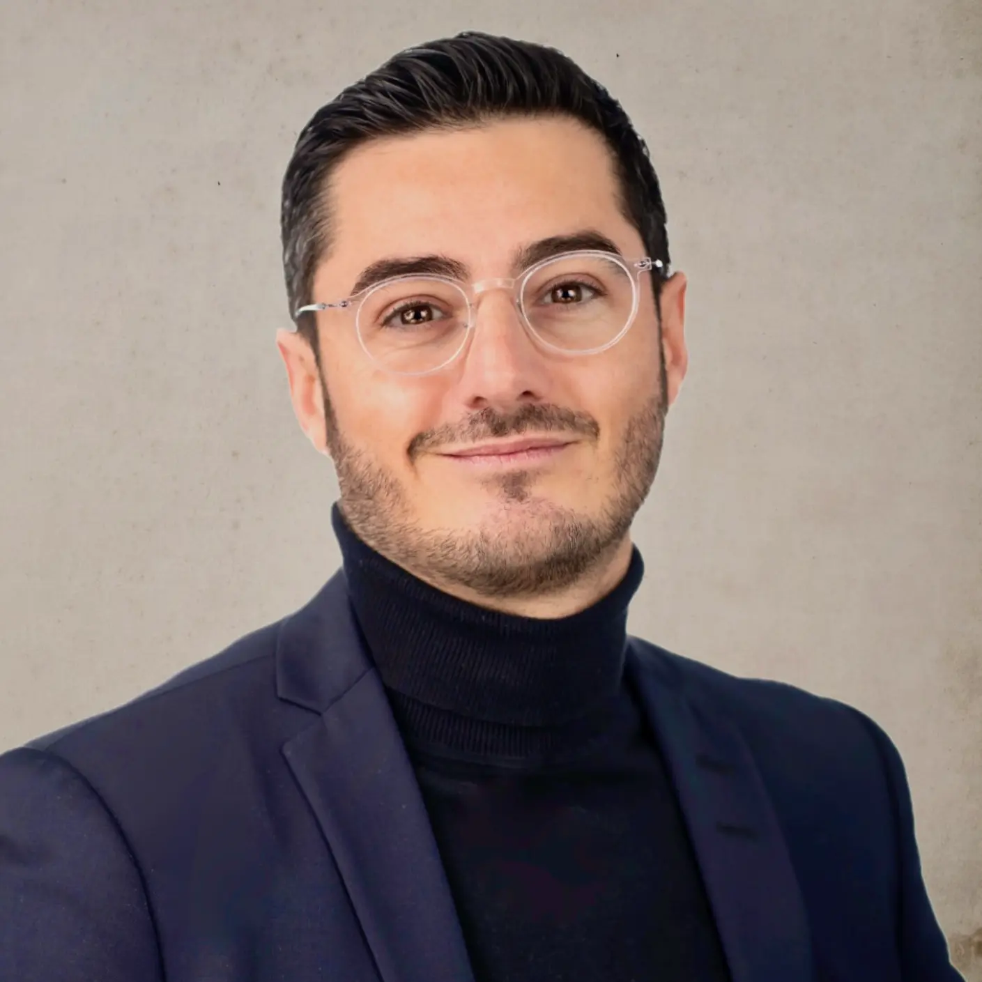 Claudio M. Camacho